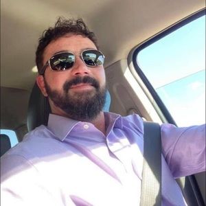 Meet your Posher, Joel